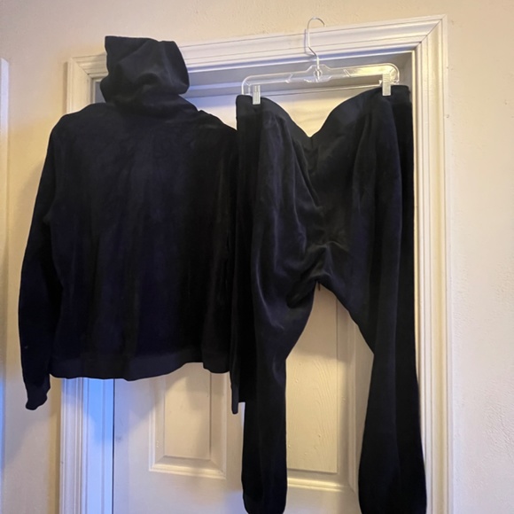 Velour jogger pant sweatsuit - Picture 3 of 7